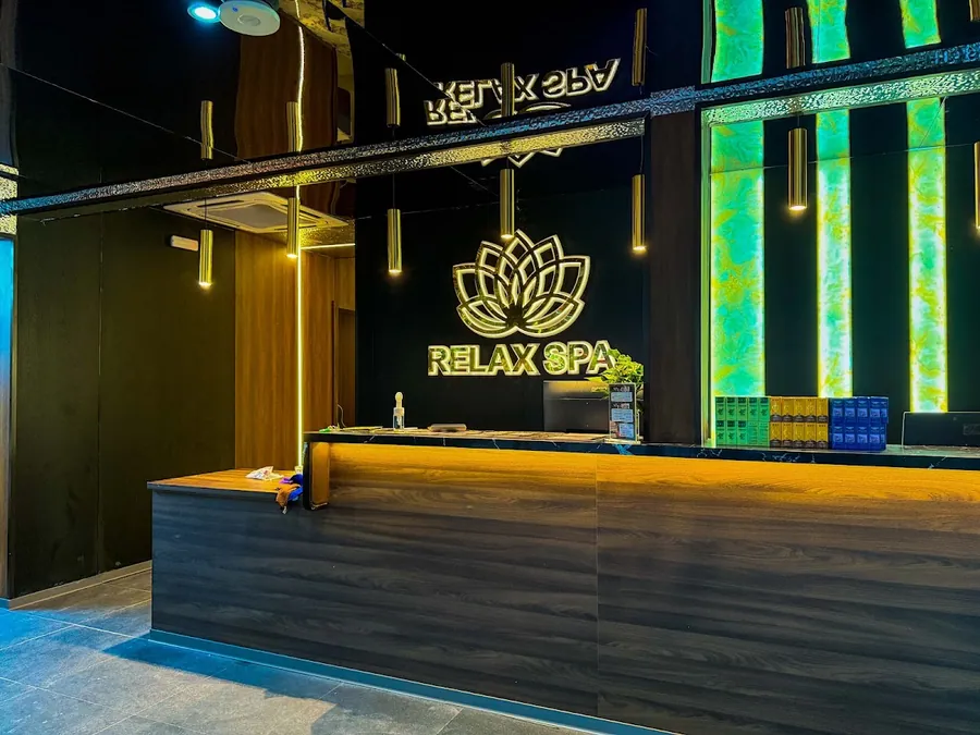 Relax Spa (Pelangi)