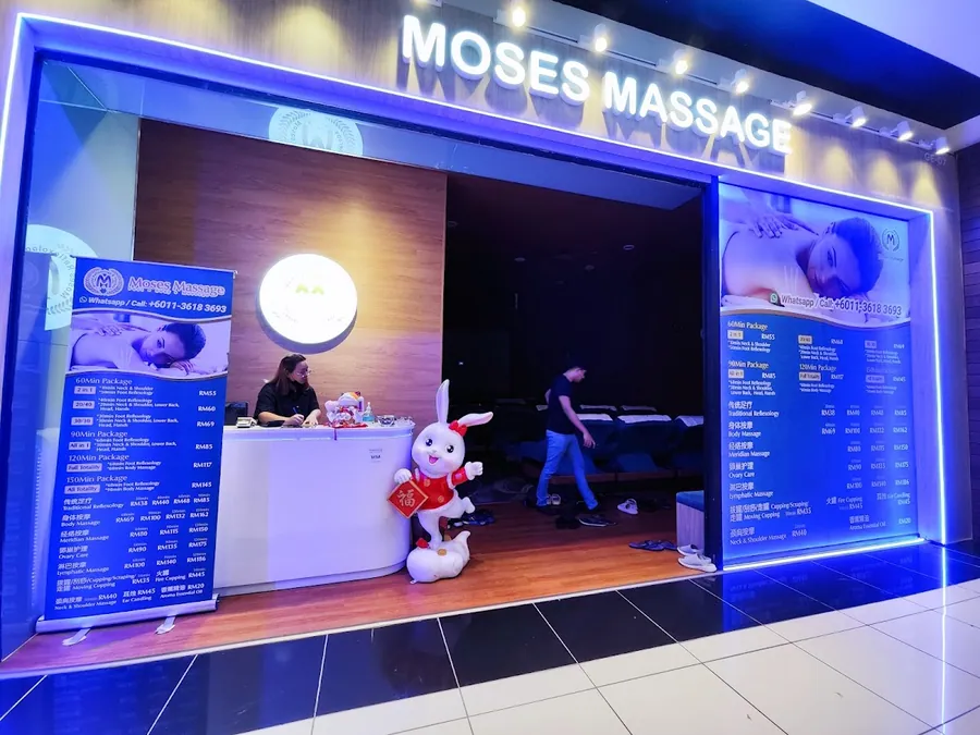 Moses Massage
