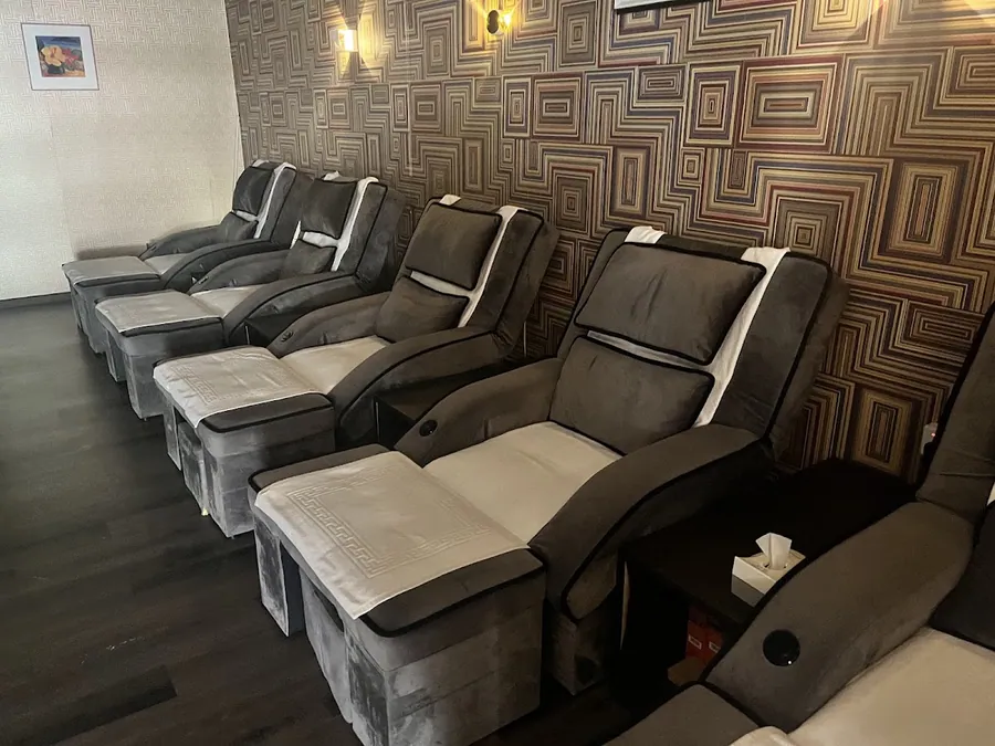 J Blue SPA & Foot Reflexology Centre