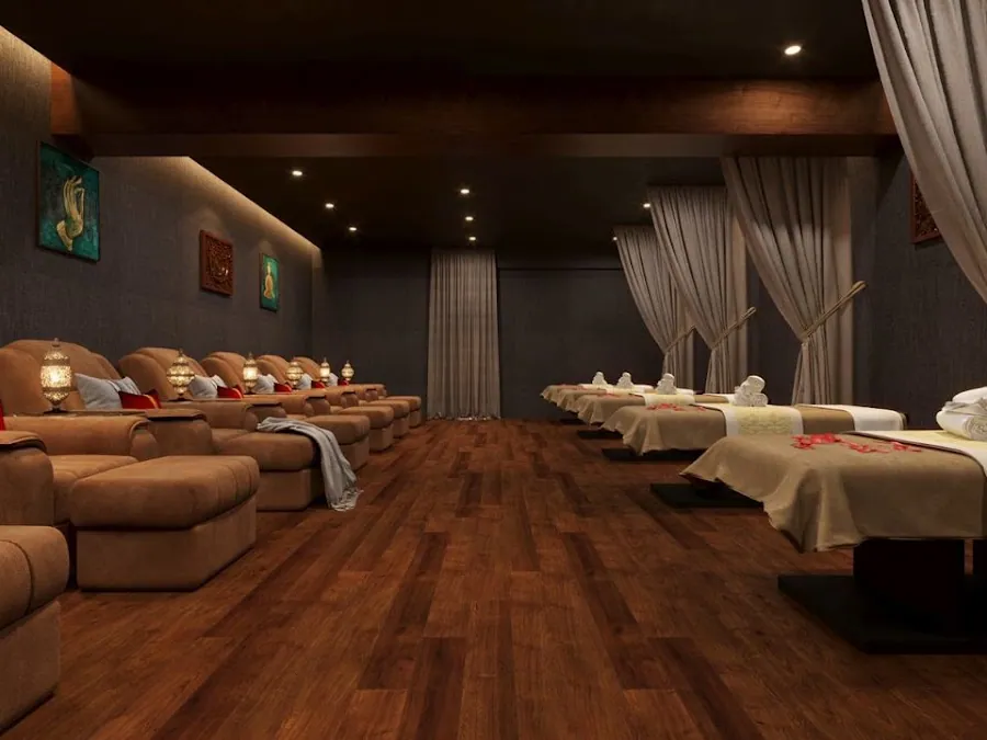 Manzu Foot Spa (Taman Pelangi)