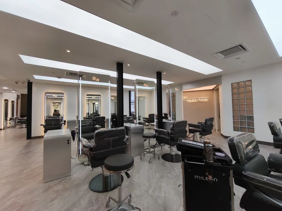 D Luxe Studio Spa (Carton King Street)
