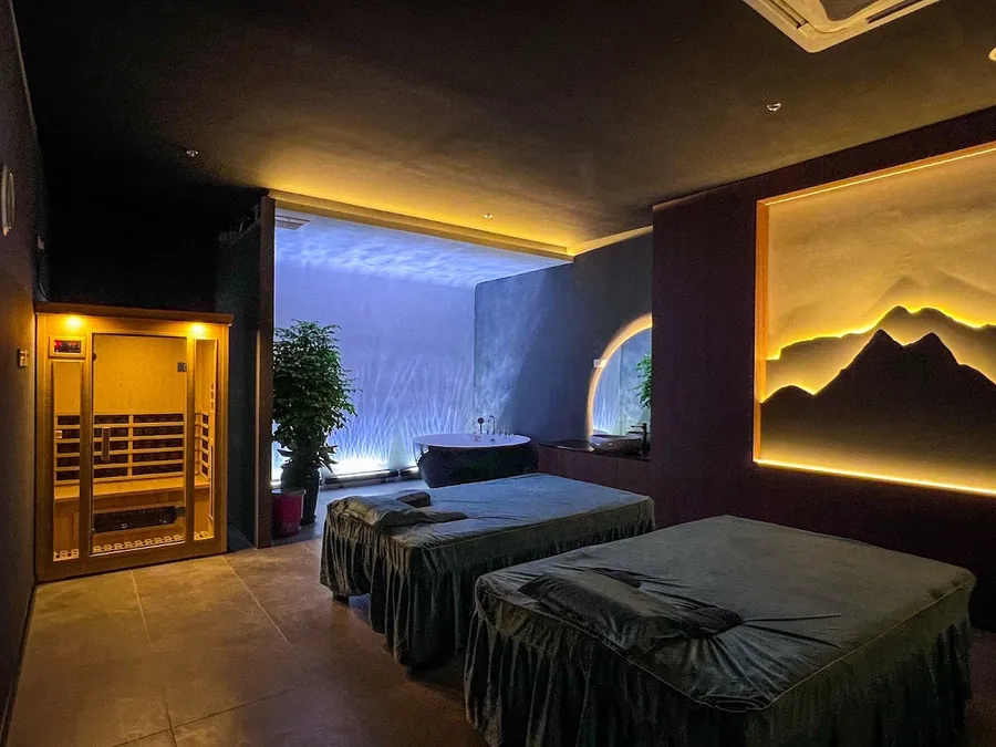 Relax Spa (Austin)